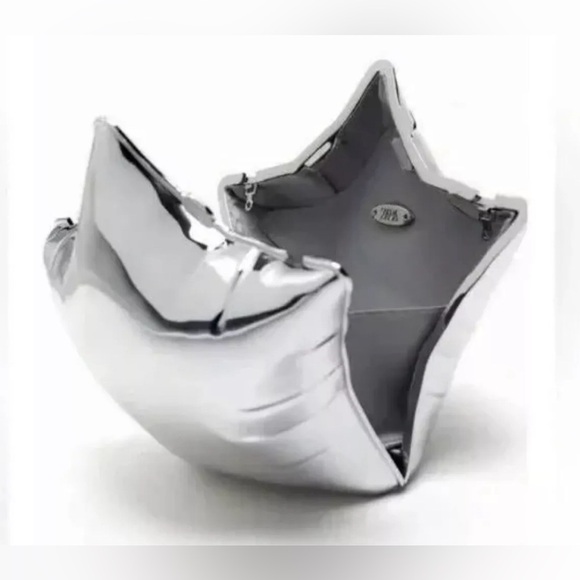 Nwt- Zara ZARA NEW WOMAN STAR SHAPED  MINAUDIÈRE BAG SILVER - Picture 2 of 5